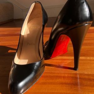 Authentic Black Christian Louboutin Heels size 6.5/36.5